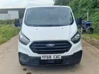 Used Ford Transit Custom 105 HP (77 kW) 2018 White Van