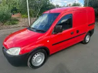 Used Vauxhall Combo 75 HP (55 kW) 2010 Red MPV