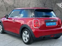 Używany Mini ONE Hatch 101 KM (74 kW) 2017 Czerwony Hatchback