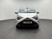 Used Toyota Aygo X-play 72 HP (52 kW) 2019 Silver Hatchback