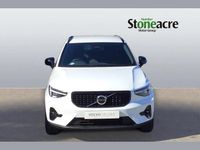 New Volvo XC40 Plus 161 HP (118 kW) 2026 White SUV