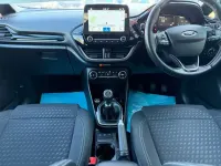 Second-hand Ford Fiesta Titanium 125 CP (91 kW) 2018 Roșu Hatchback