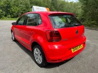 Used VW Polo SE 90 HP (66 kW) 2016 Red Hatchback