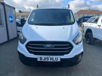 Used Ford Transit Custom 105 HP (77 kW) 2019 White Van