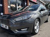 Used Ford Focus Titanium 120 HP (88 kW) 2017 Grey Hatchback