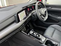 Used VW Golf VIII Style 204 HP (150 kW) 2022 Kings red premium metallic