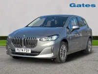 Begagnad BMW 220 Luxury Line 2024 Grå Halvkombi