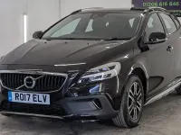 Usado Volvo V40 CC Plus 152 HP (111 kW) 2017 Carrinha