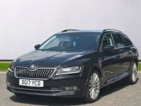 Used Skoda Superb SE L Executive 190 HP (139 kW) 2017 Black Estate