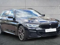 Usado BMW 520 M Sport 187 CV (137 kW) 2023 Negro Familiar