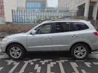 Used Hyundai Santa Fe Premium 197 HP (144 kW) 2010 Silver SUV