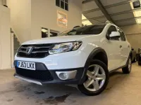 Used Dacia Sandero Lauréate 90 HP (66 kW) 2013 White Hatchback