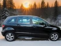 Used Mercedes B160 95 HP (69 kW) 2011 Black MPV