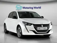 Used Peugeot 208 Allure+ 100 HP (73 kW) 2022 White Hatchback