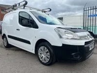Usado Citroën Berlingo 75 HP (55 kW) 2014 Branco Monovolume