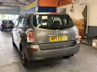 Used Toyota Corolla Verso T3 129 HP (94 kW) 2004 Grey MPV