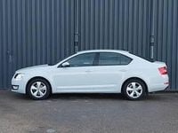 Used Skoda Octavia SE L 150 HP (110 kW) 2016 White Hatchback