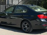 Begagnad BMW 320 2014 Svart Sedan