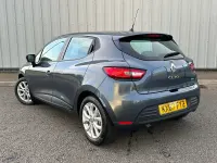 Used Renault Clio 90 HP (66 kW) 2023 Silver Hatchback