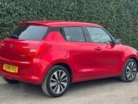 Usado Suzuki Swift SZ5 111 CV (81 kW) 2019 Rojo Utilitario