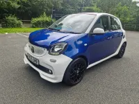 Used Smart ForFour Premium 71 HP (52 kW) 2015 Blue Hatchback