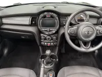 Used Mini Cooper Classic 134 HP (98 kW) 2019 Black Hatchback