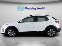Used Kia Stonic 99 HP (72 kW) 2021 White SUV
