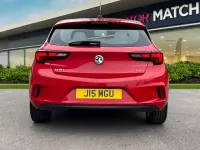 Usado Vauxhall Astra SRi 136 CV (100 kW) 2017 Rojo Utilitario