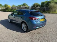 Used Mazda 3 Inclusive 120 HP (88 kW) 2018 Blue Hatchback