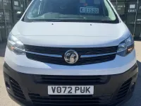 Used Vauxhall Vivaro 100 HP (73 kW) 2022 White MPV