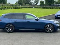 Used BMW 530e M Sport 295 HP (216 kW) 2026 Blue Estate