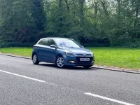 Używany Hyundai i20 SE 84 KM (61 kW) 2017 Niebieski Hatchback