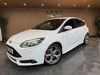 Used Ford Focus ST 2014 White Hatchback