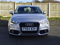 Usado Audi A1 Sportback Sport 122 HP (89 kW) 2014 Prateado Citadino