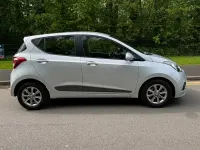 Używany Hyundai i10 Premium 67 KM (49 kW) 2016 Srebrny Hatchback