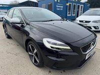 Usado Volvo V40 R-Design 122 HP (89 kW) 2018 Preto Citadino