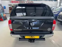 Used Nissan Navara Tekna 190 HP (139 kW) 2017 Black Pickup