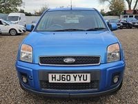 Used Ford Fusion Zetec 79 HP (58 kW) 2010 Blue Hatchback