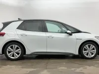 Used VW ID.3 Pro 150 kW (204 HP) 2020 White Hatchback