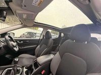 Used Nissan Qashqai N-Connecta 140 HP (102 kW) 2019 Vivid blue SUV