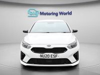 Usado Kia Ceed GT-Line 138 HP (101 kW) 2020 Branco Citadino