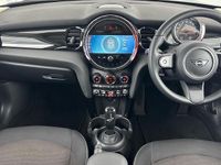 Used Mini Cooper Classic 134 HP (98 kW) 2022 Green Hatchback