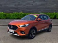 Used MG ZS Exclusive 109 HP (80 kW) 2024 Orange SUV