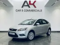 Używany Ford Focus Titanium 136 KM (100 kW) 2010 Srebrny Hatchback