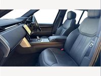 Used Land Rover Range Rover SE 300 HP (220 kW) 2023 Black SUV