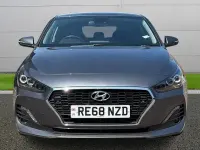 Second-hand Hyundai i30 Premium 140 CP (102 kW) 2018 Gri Hatchback