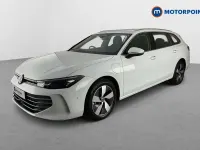 Used VW Passat Life 204 HP (150 kW) 2025 White Estate