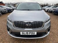 Used Kia Sorento 197 HP (144 kW) 2019 Grey SUV