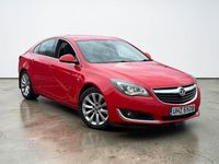 Used Vauxhall Insignia Elite 136 HP (100 kW) 2016 Red Hatchback