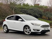 Used Ford Focus Zetec 125 HP (91 kW) 2017 White Hatchback